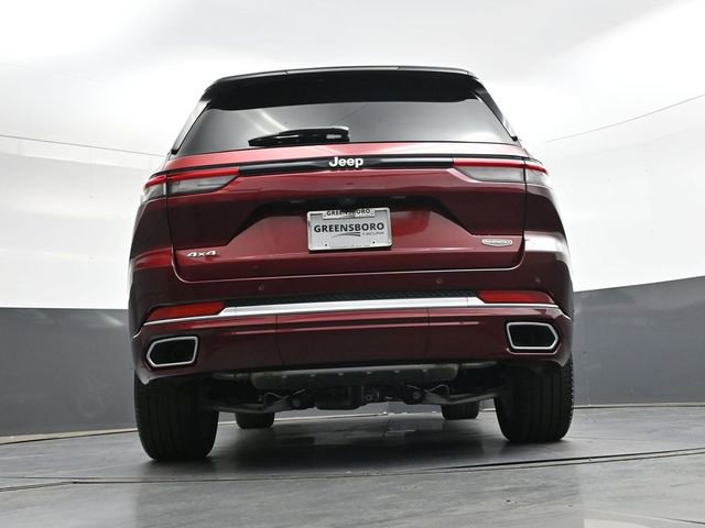 Used 2024 Jeep Grand Cherokee Summit AWD/4WD image 34