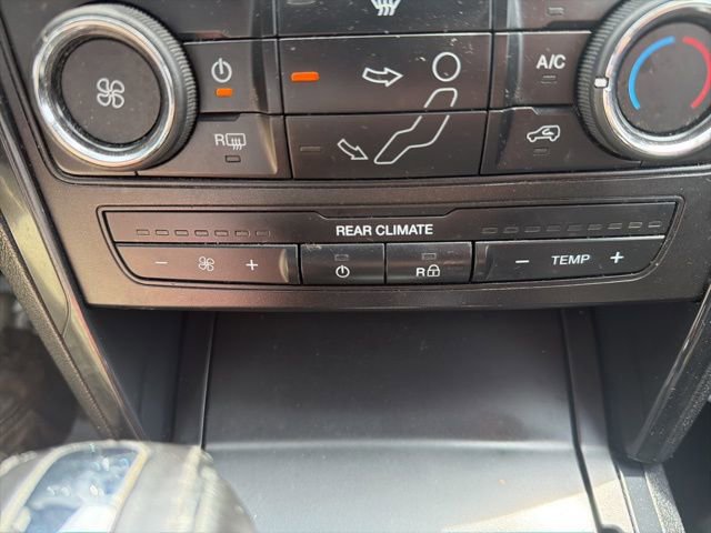 Certified 2018 Ford Explorer XLT AWD/4WD image 34