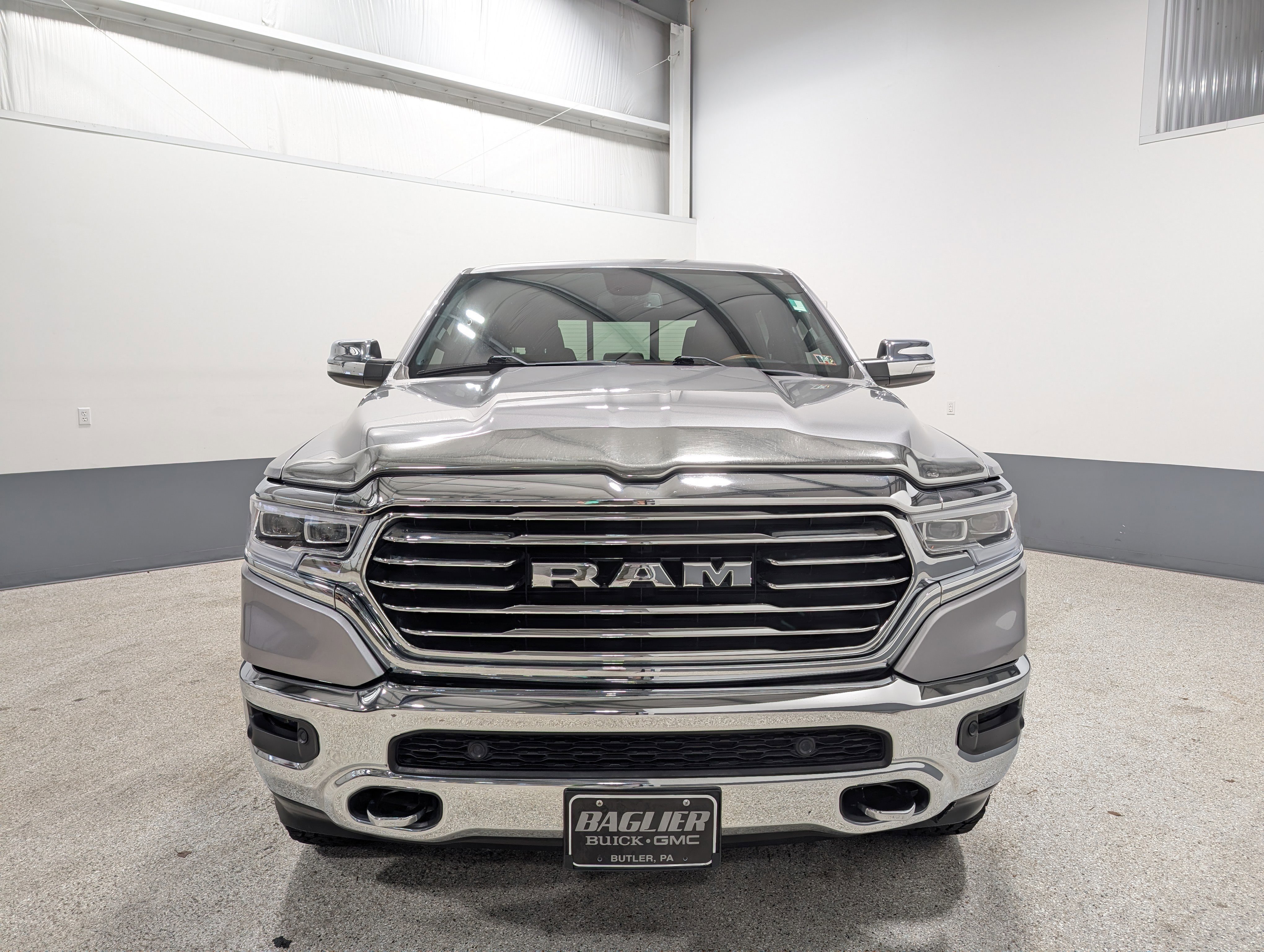 Used 2019 RAM 1500 Limited w/ Bed Utility Group image 8