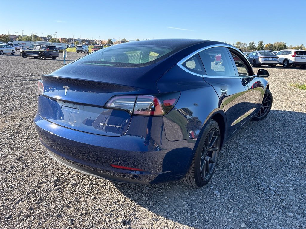 Used 2018 Tesla Model 3 Long Range AWD/4WD image 9