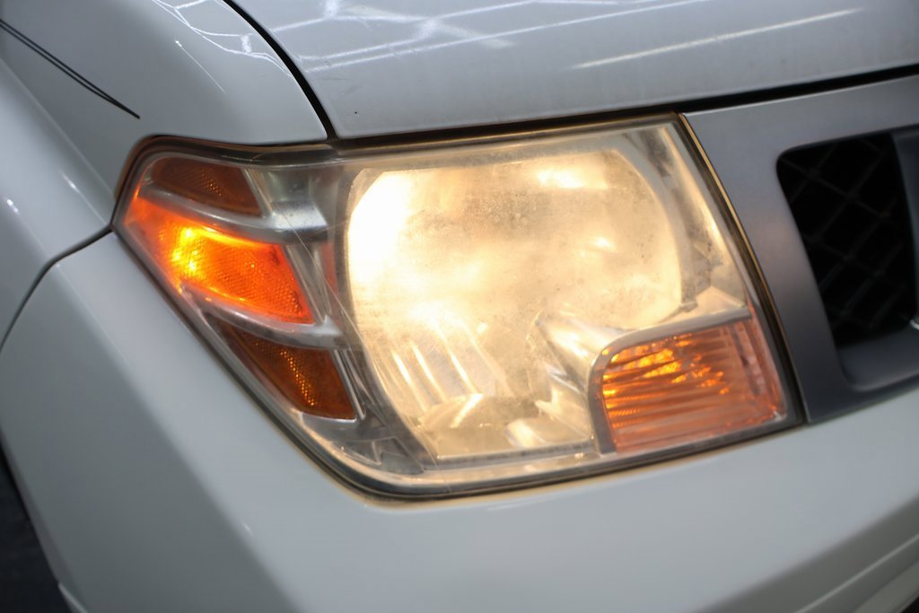 Used 2019 Nissan Frontier Desert Runner image 23