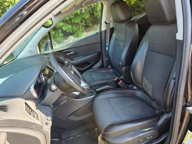 Used 2019 Chevrolet Trax LT w/ LT Convenience Package AWD/4WD image 7