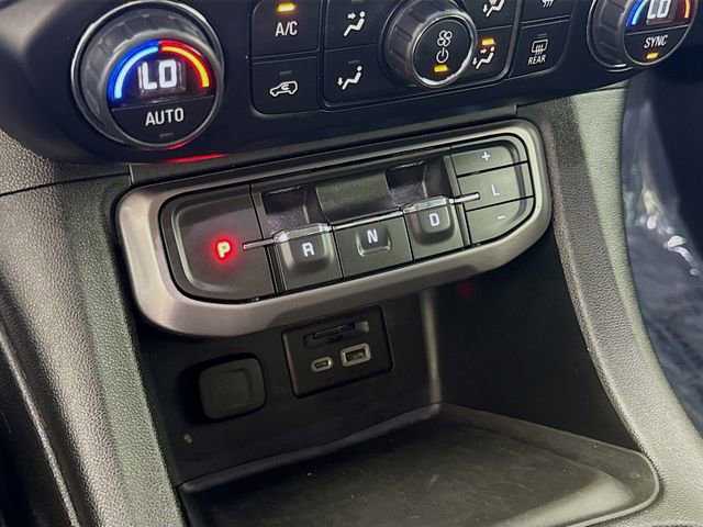 Used 2021 GMC Acadia AT4 w/ Trailering Package AWD/4WD image 17