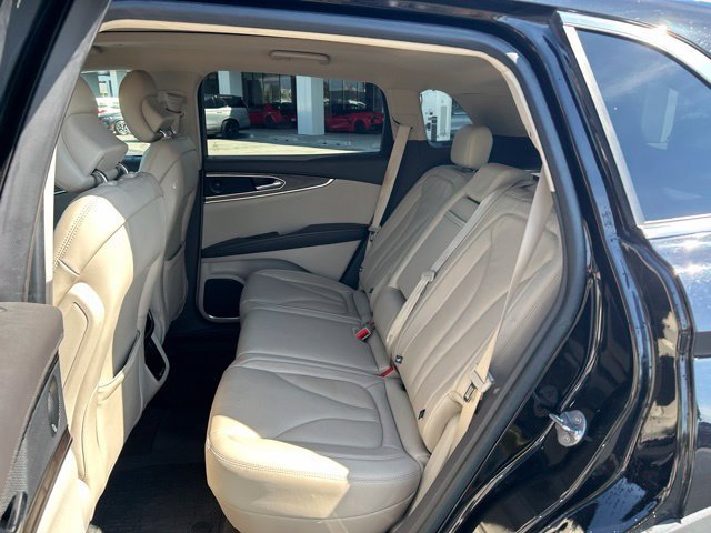 Used 2019 Lincoln Nautilus Select FWD image 25
