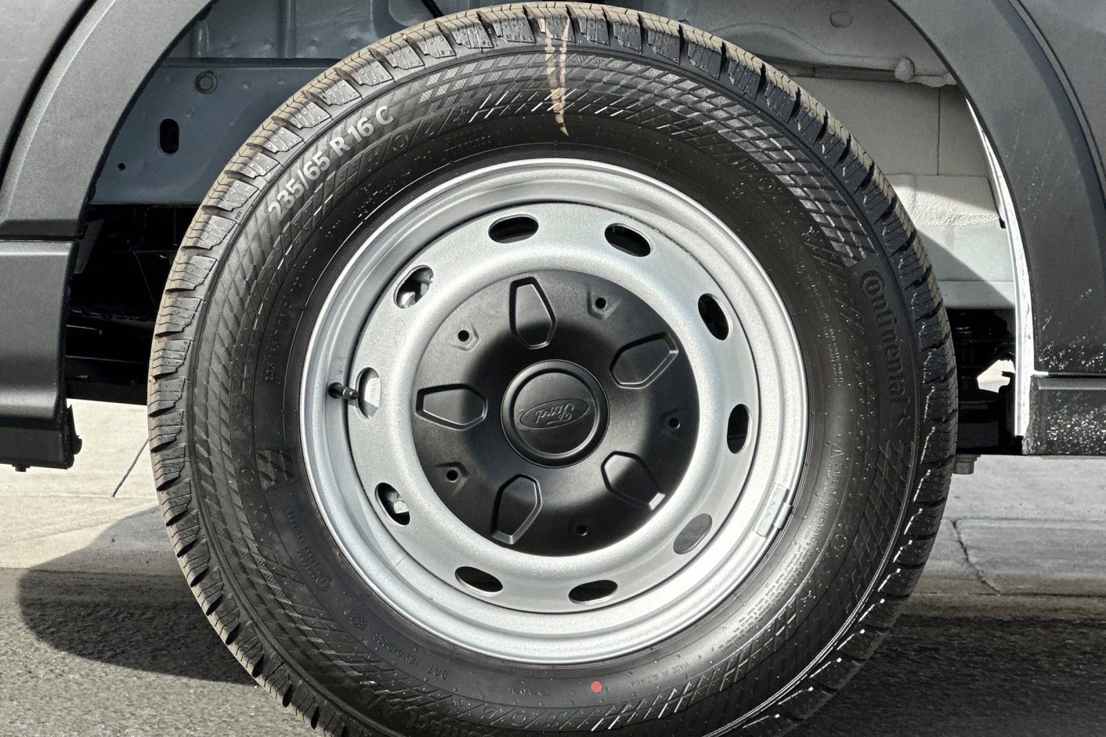 New 2026 Ford Transit 250 148 Medium Roof w/ Load Area Protection Package image 24