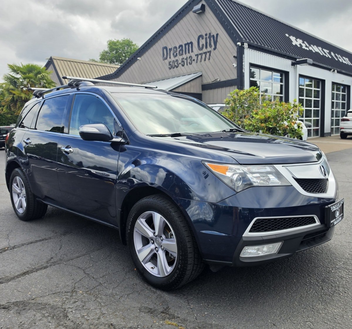 Used 2013 Acura MDX w/ Technology Package AWD/4WD image 2