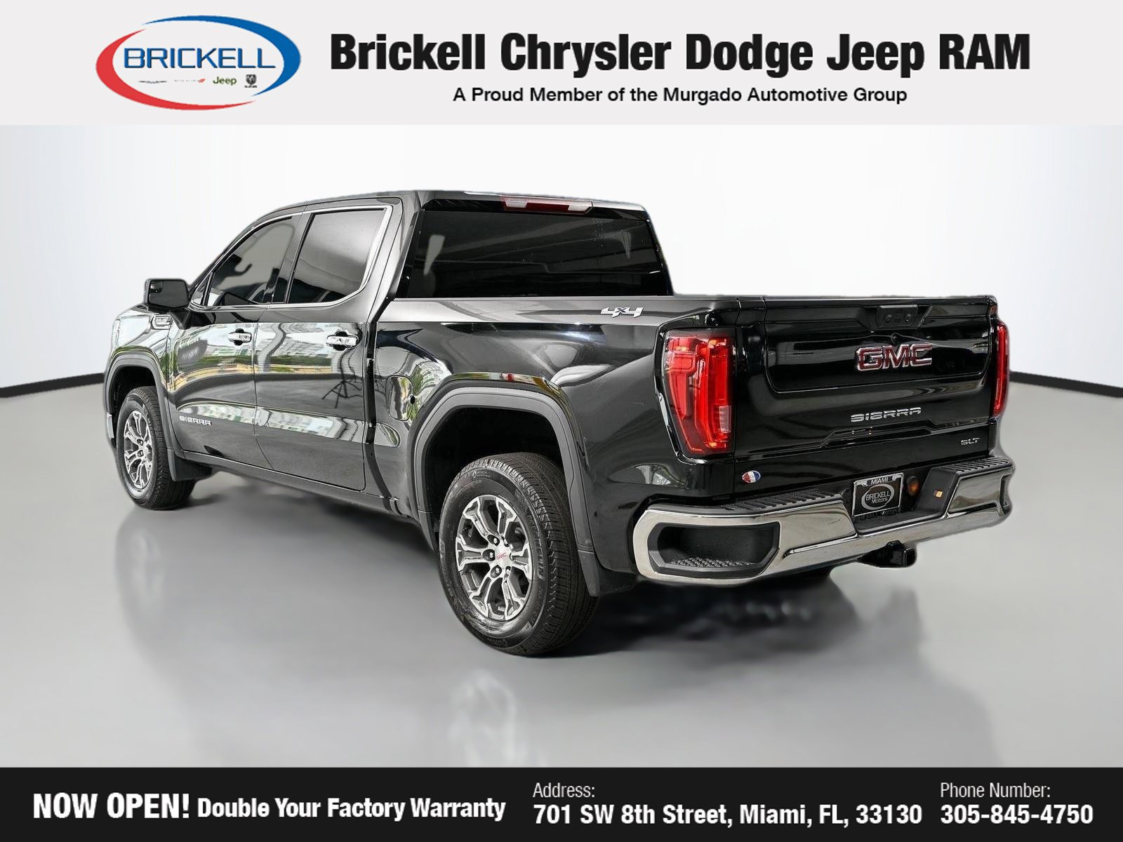 Used 2026 GMC Sierra 1500 SLT AWD/4WD image 12