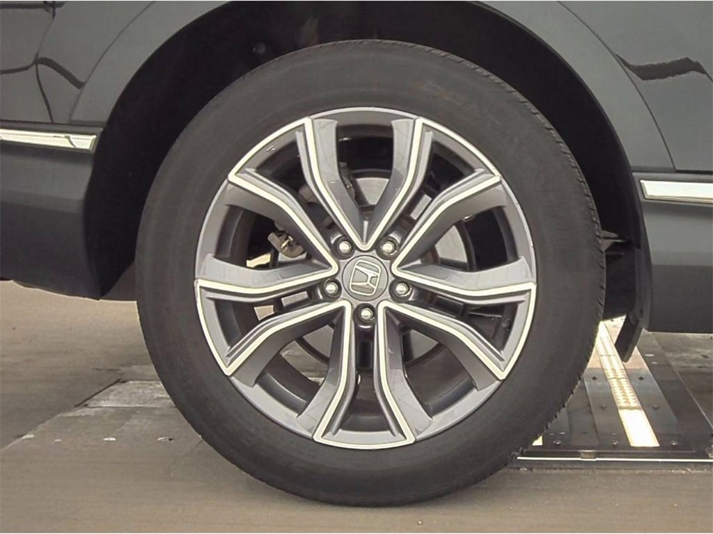 Used 2022 Honda CR-V Touring image 23