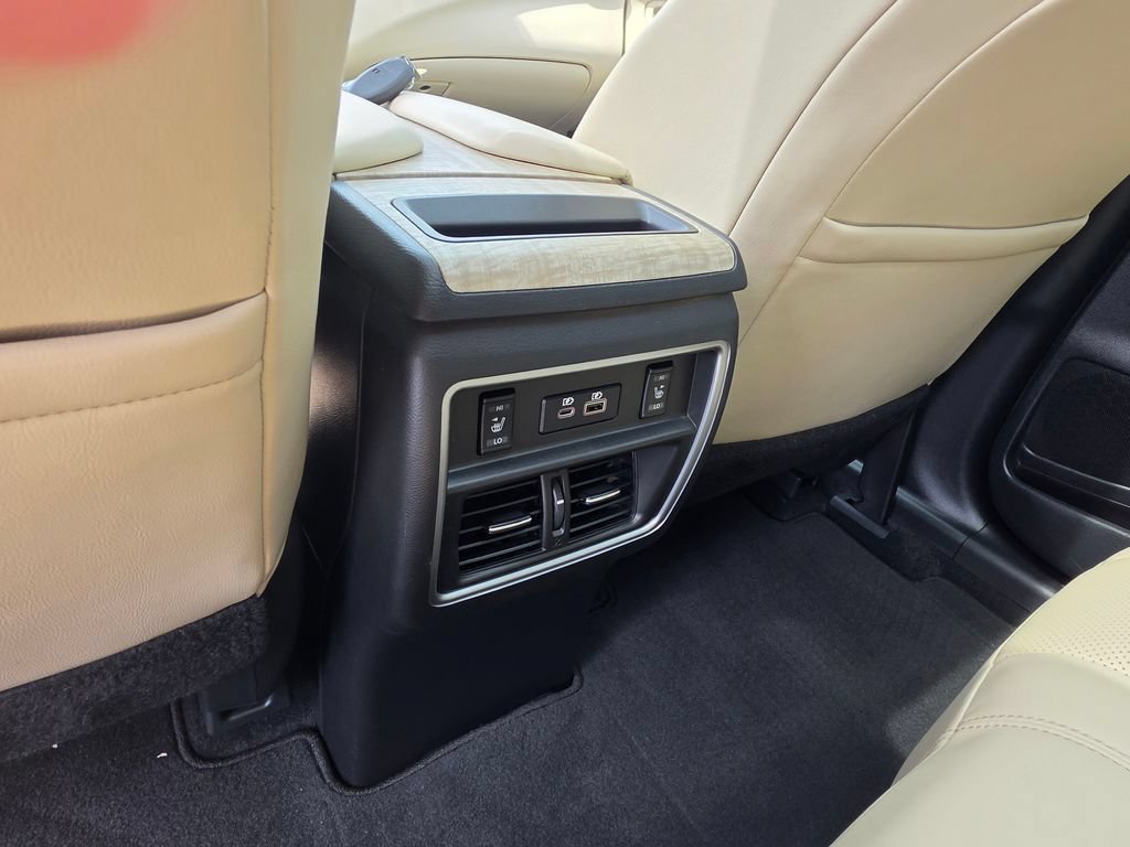 Used 2023 Nissan Murano SL w/ SL Moonroof Package FWD image 15