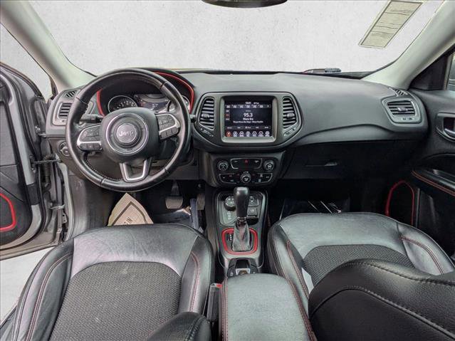 Used 2020 Jeep Compass Trailhawk AWD/4WD image 14