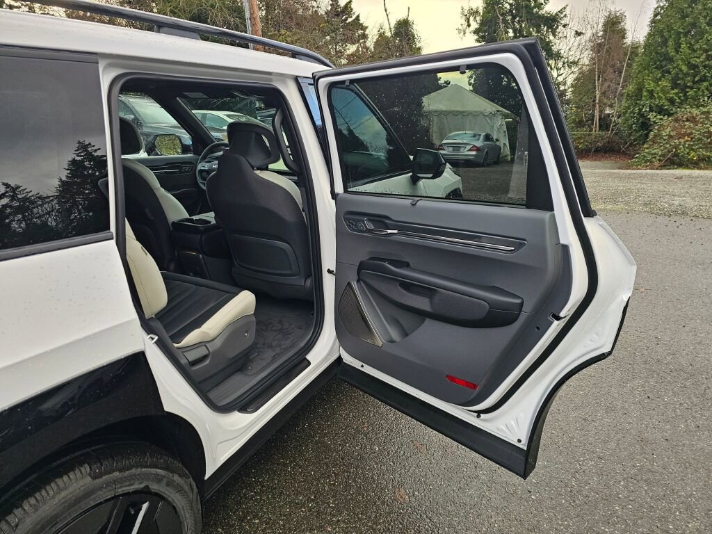 New 2026 Kia EV9 GT-Line image 28