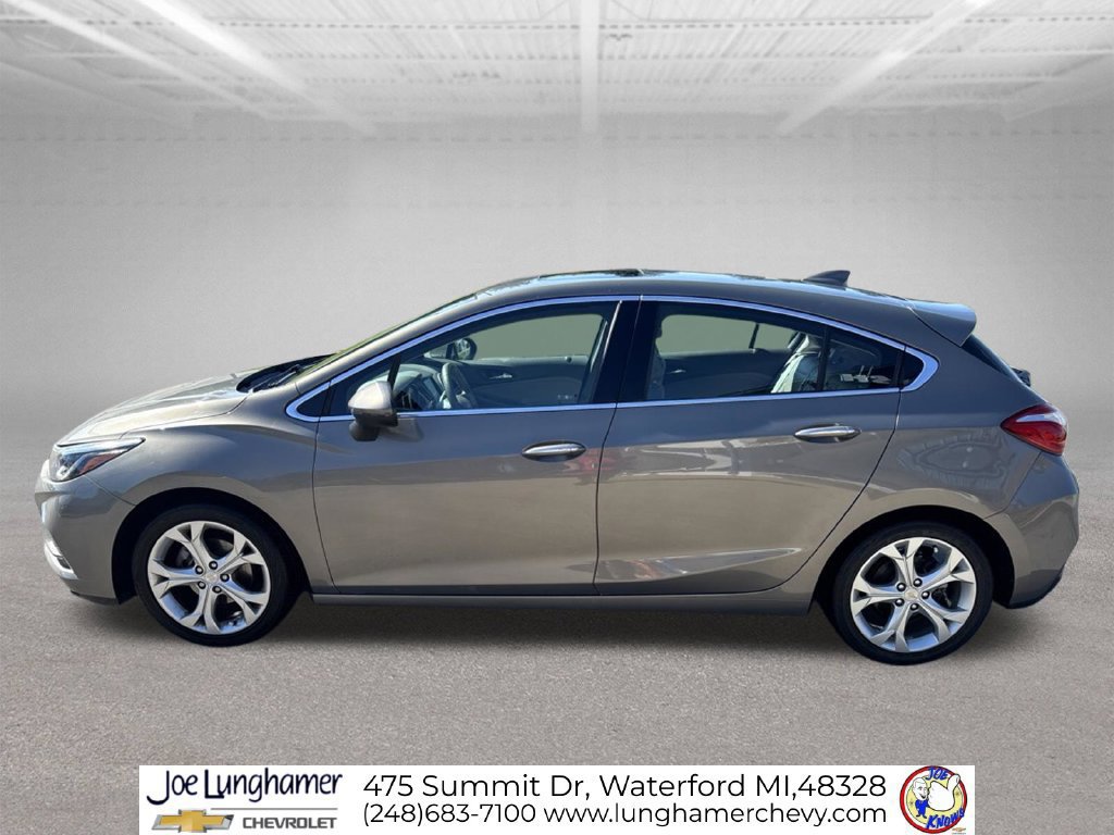 Used 2017 Chevrolet Cruze Premier FWD image 7