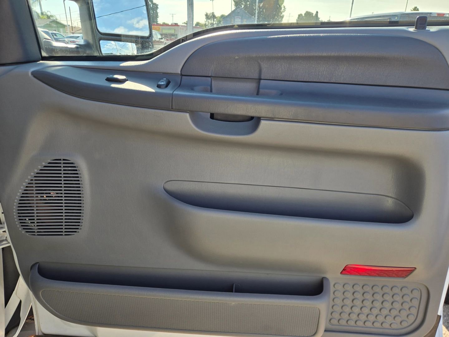 Used 2003 Ford F350 XL image 14