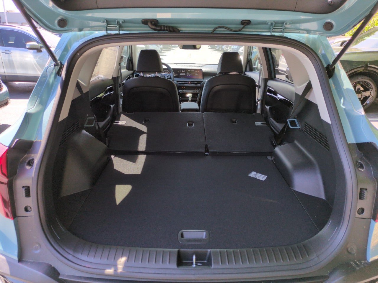 New 2026 Kia Seltos EX FWD image 36