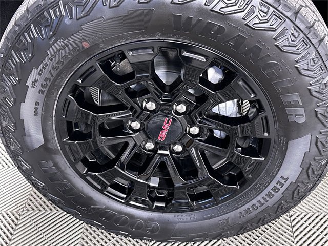 New 2026 GMC Canyon Elevation w/ Convenience Package image 33