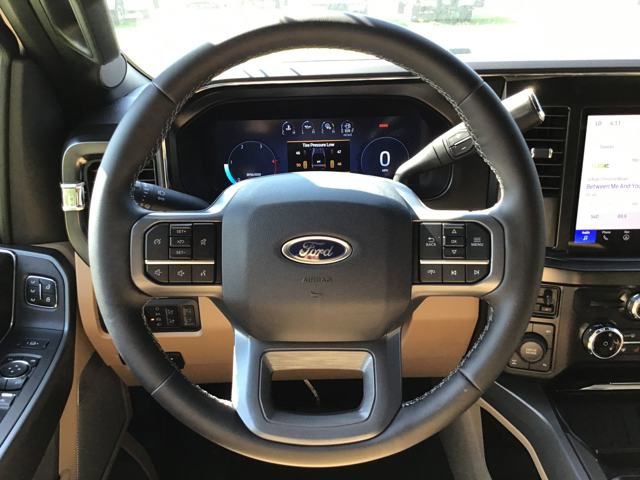New 2026 Ford F350 Lariat w/ Chrome Package image 15