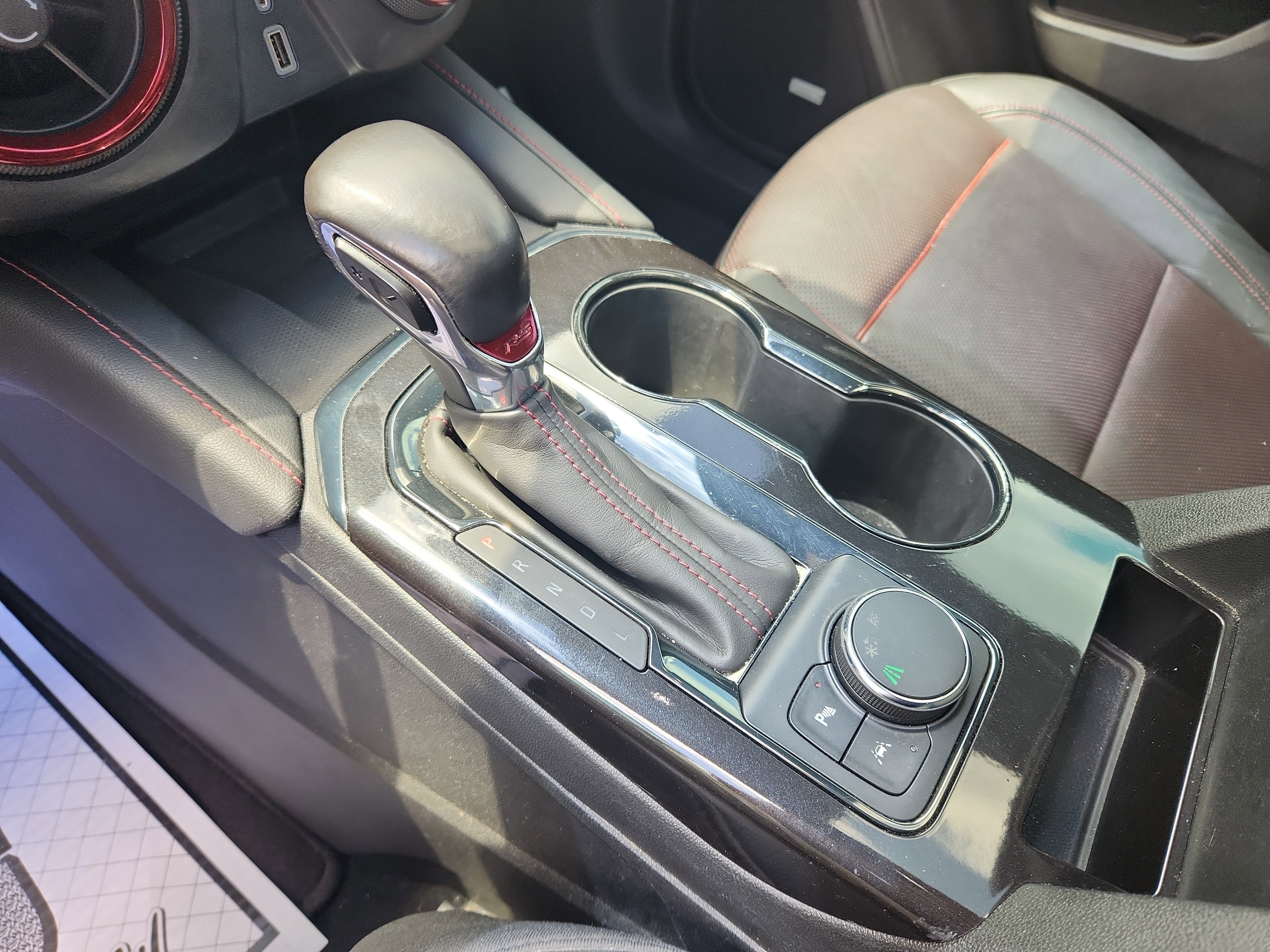 Used 2019 Chevrolet Blazer RS FWD image 37