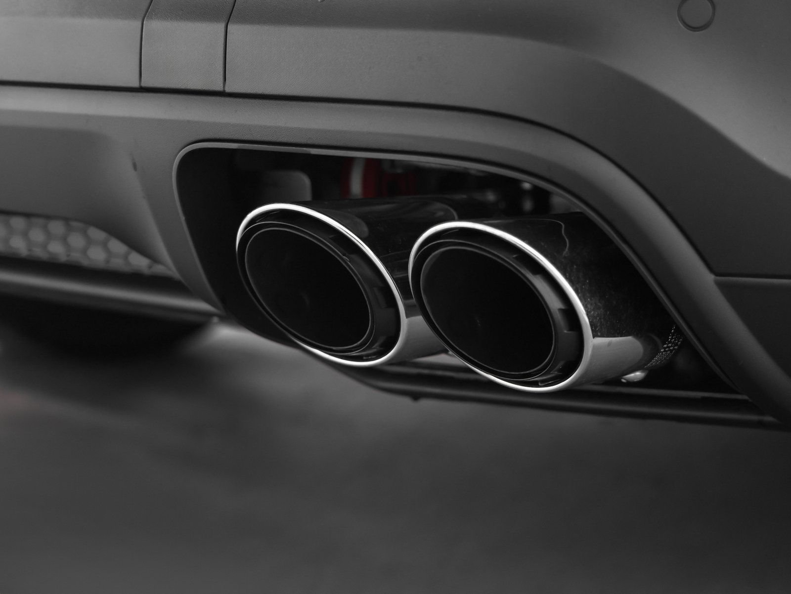 New 2026 Porsche Cayenne S AWD/4WD image 17