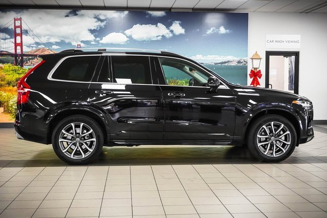 Used 2016 Volvo XC90 T6 Momentum w/ Protection Package Plus image 5