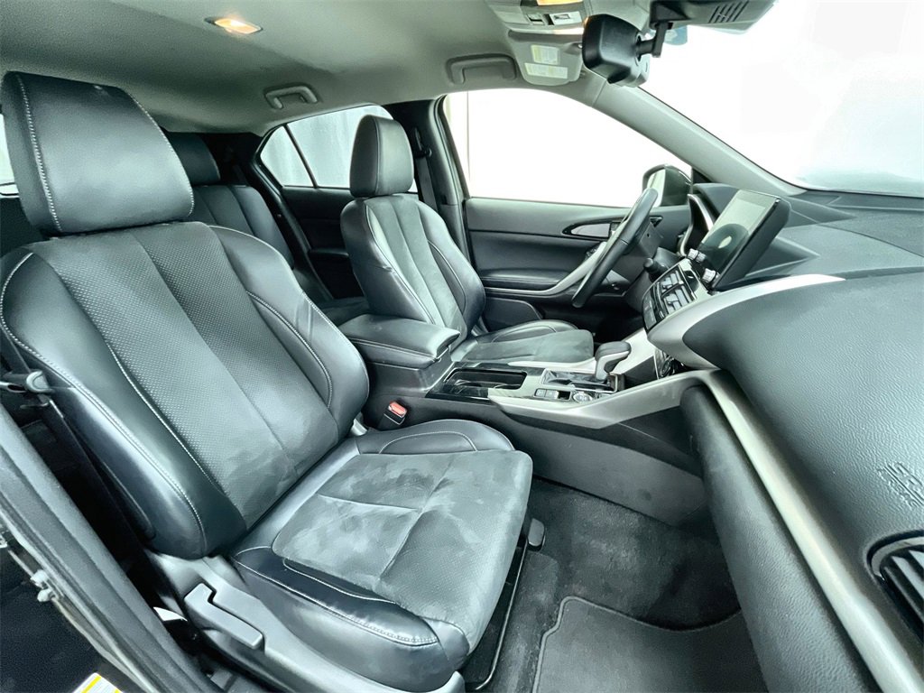 Used 2024 Mitsubishi Eclipse Cross SE image 29