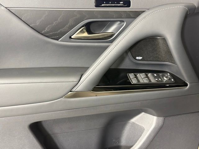 New 2026 Lexus LX 700h Overtrail image 12