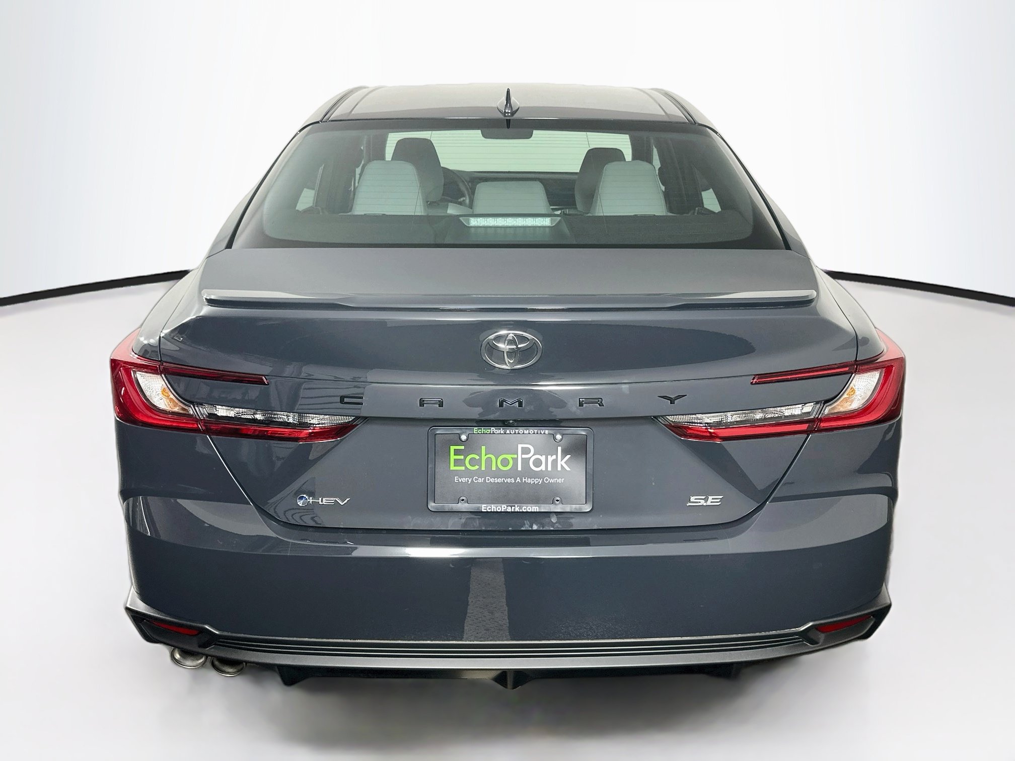 Used 2026 Toyota Camry SE w/ Convenience Package FWD image 7