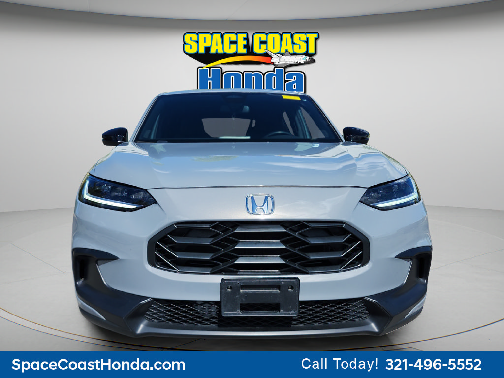 Used 2025 Honda HR-V Sport image 11