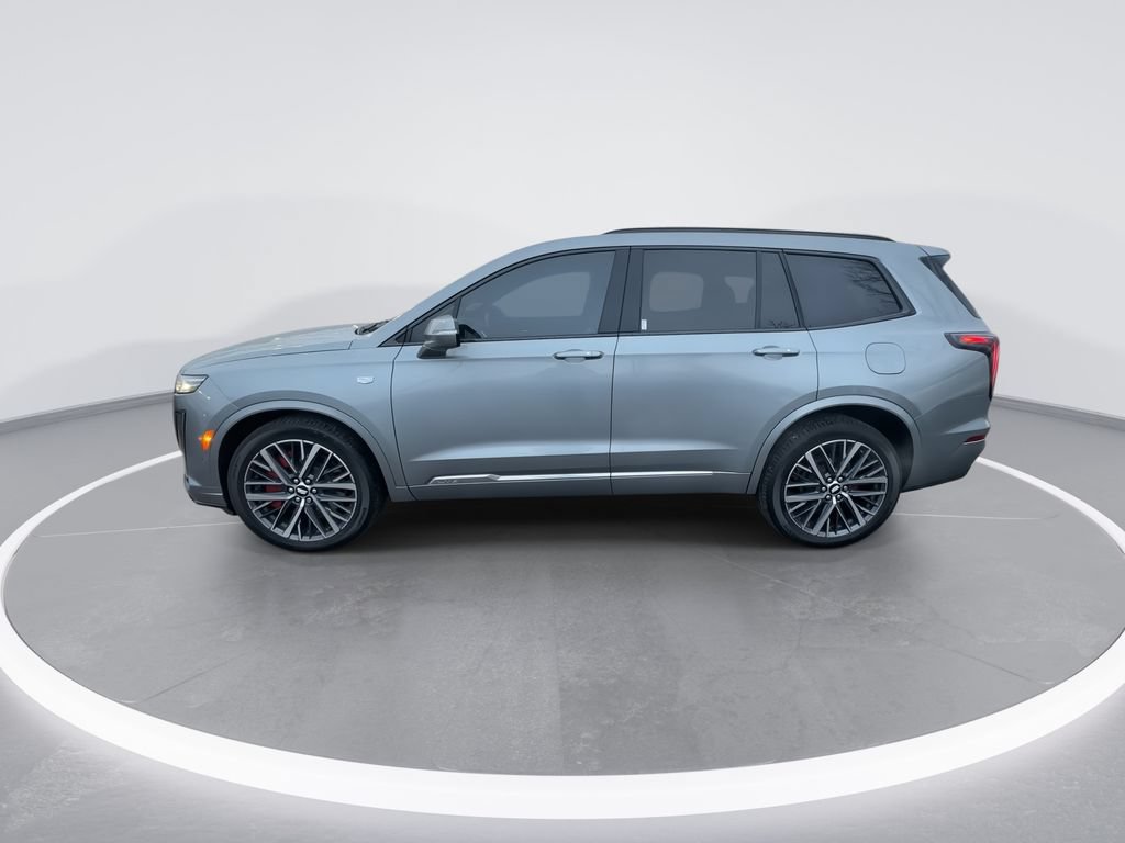 Used 2023 Cadillac XT6 Sport w/ Technology Package AWD/4WD image 5