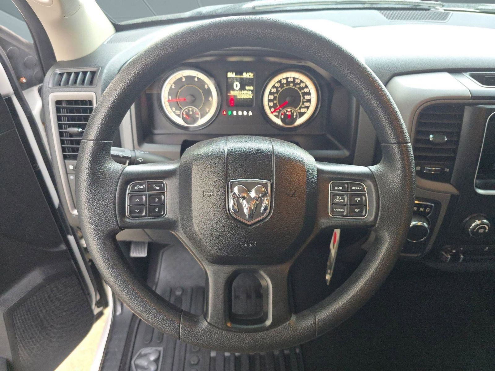 Used 2018 RAM 1500 Express image 11