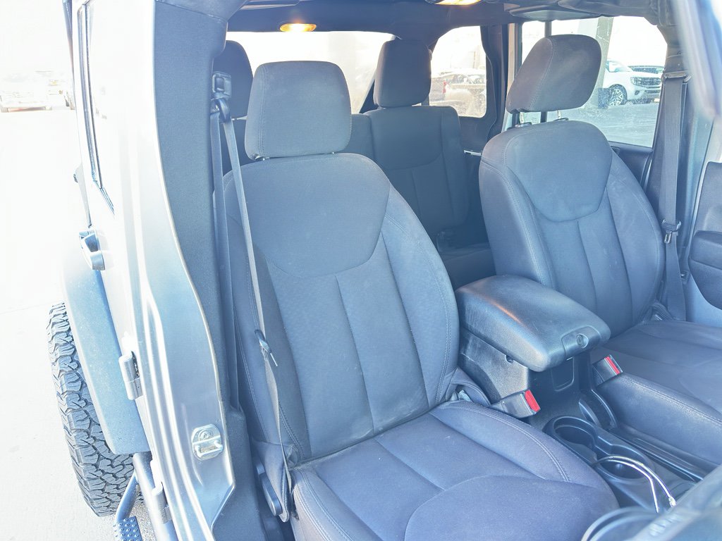 Used 2015 Jeep Wrangler Unlimited Sport w/ Quick Order Package 24S image 30