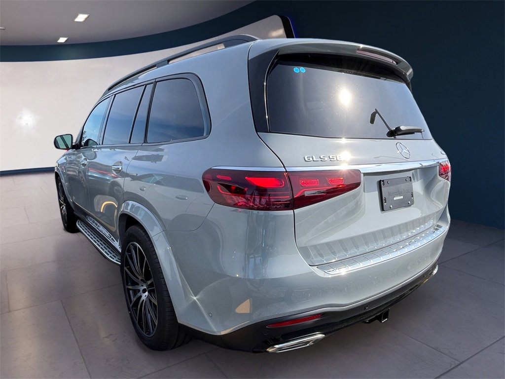 New 2026 Mercedes-Benz GLS 580 4MATIC image 2