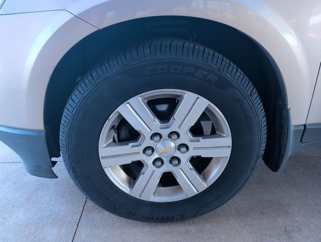 Used 2012 Chevrolet Traverse LT FWD image 23