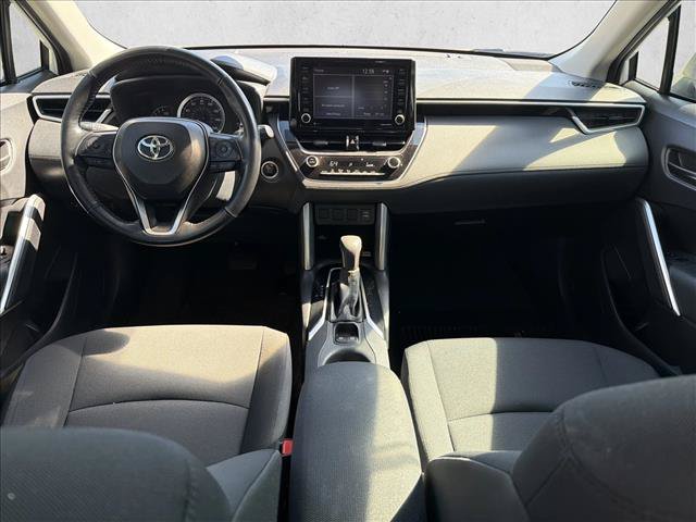 Used 2022 Toyota Corolla Cross LE FWD image 15