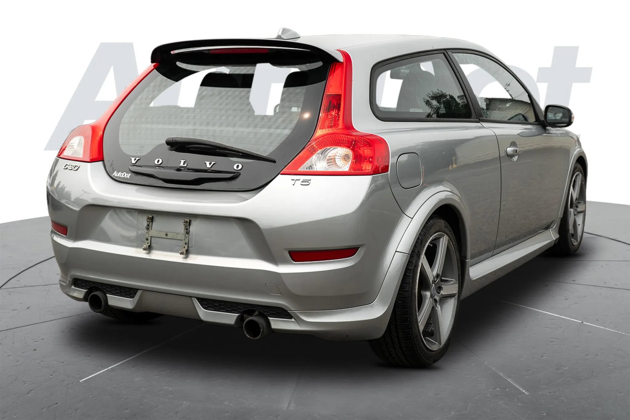 Used 2013 Volvo C30 T5 R-Design FWD image 3