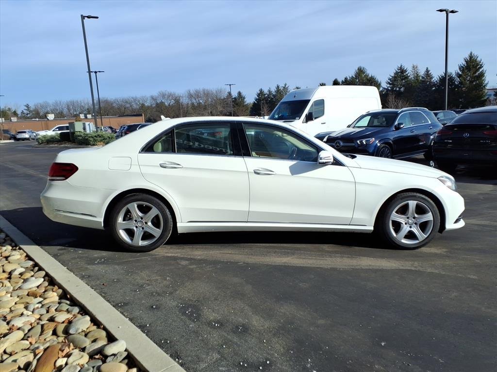 Used 2014 Mercedes-Benz E 350 4MATIC Sedan image 7