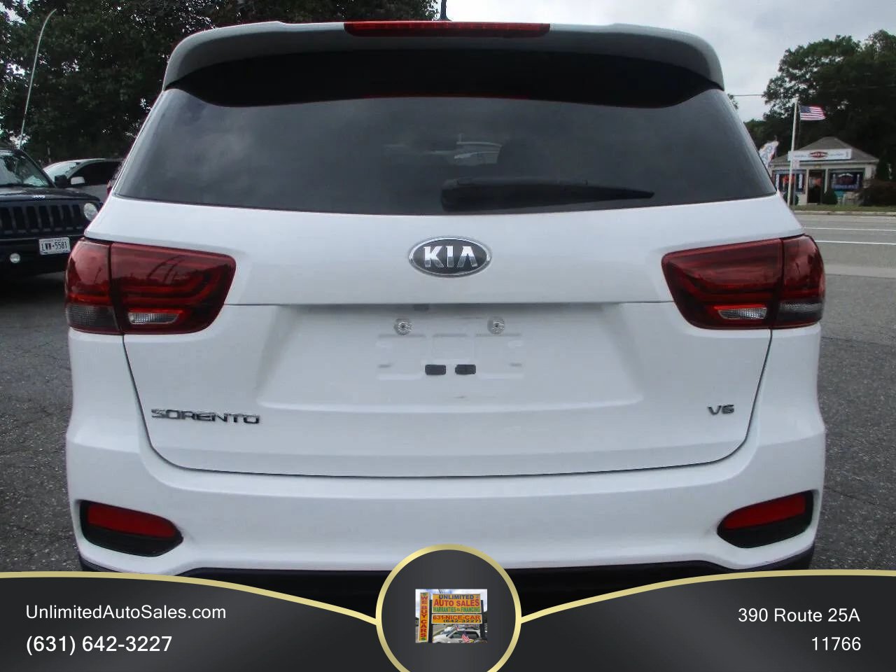 Used 2020 Kia Sorento FWD V6 image 3