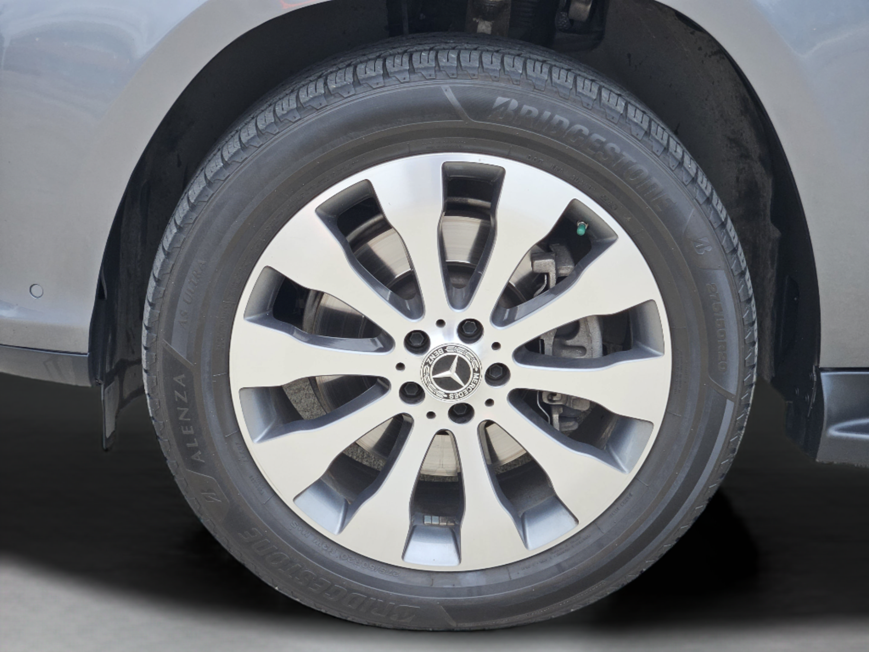 Used 2019 Mercedes-Benz GLS 450 4MATIC image 31