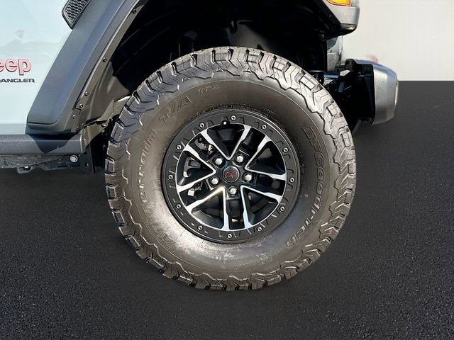 Used 2024 Jeep Wrangler Unlimited Rubicon w/ XTREMEE 35" Tire Package image 30