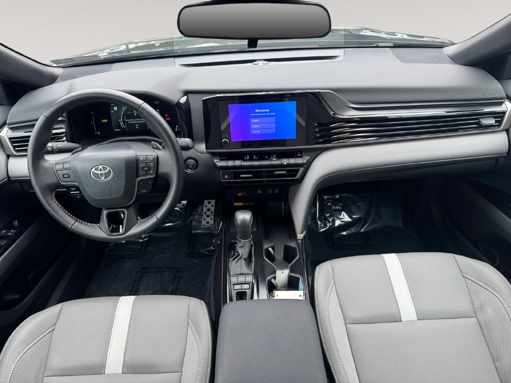 Used 2026 Toyota Camry SE FWD image 10