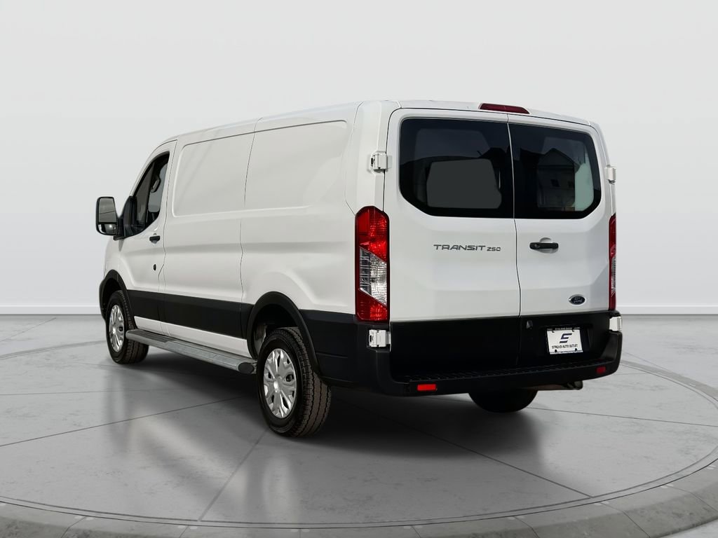 Used 2022 Ford Transit 250 Low Roof w/ Exterior Upgrade Package image 5