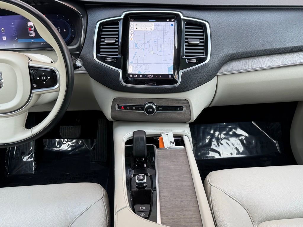 Used 2023 Volvo XC90 B5 Plus w/ Protection Package Premier image 31
