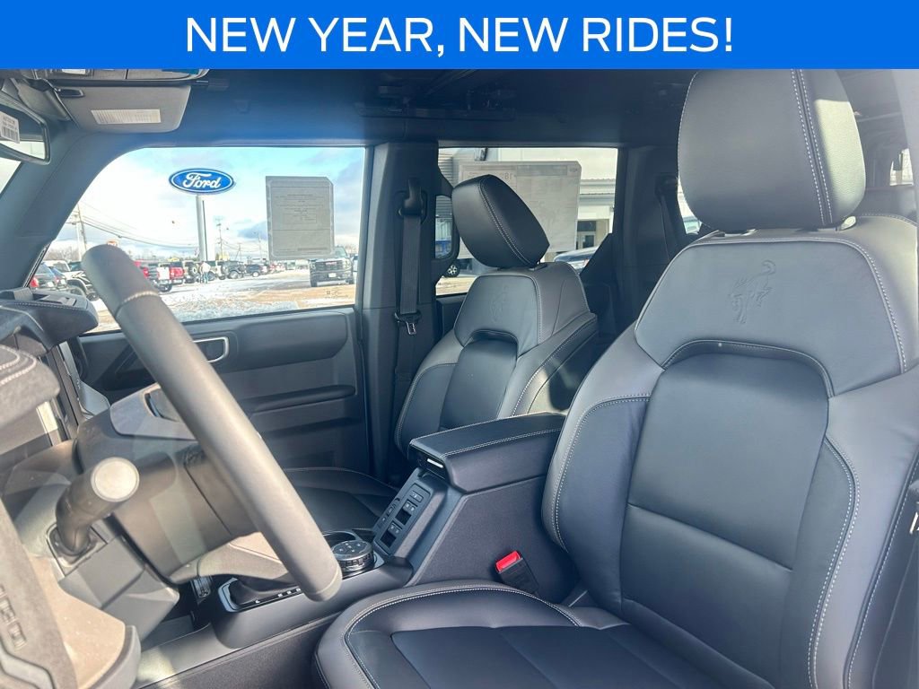 New 2025 Ford Bronco Outer Banks w/ Sasquatch Package AWD/4WD image 15