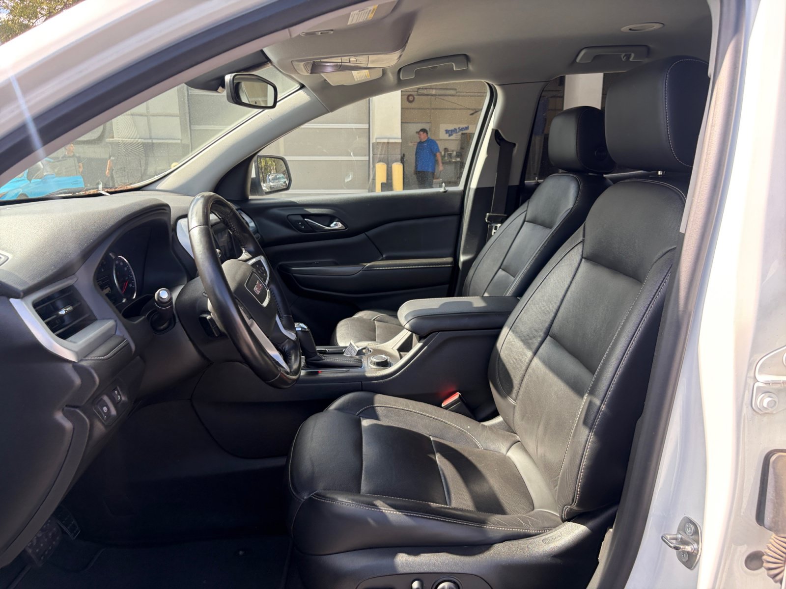 Used 2018 GMC Acadia SLT AWD/4WD image 26