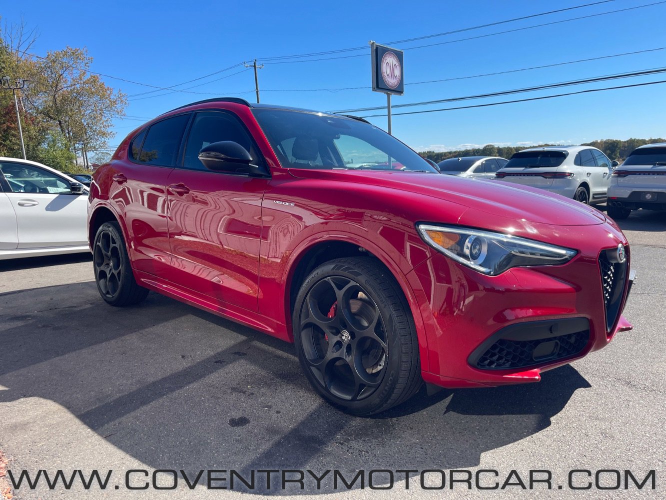 Used 2022 Alfa Romeo Stelvio Veloce image 4