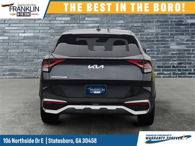 Used 2023 Kia Sportage EX image 4