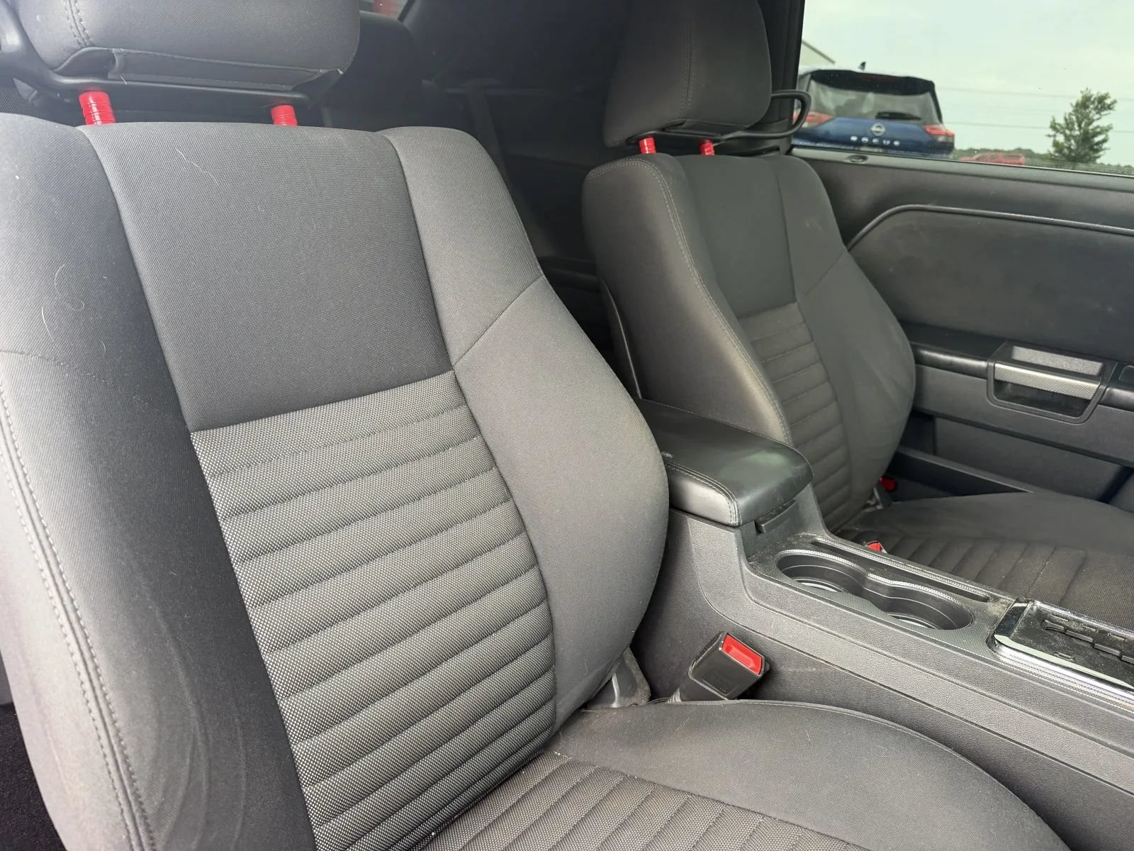 Used 2014 Dodge Challenger R/T RWD image 12