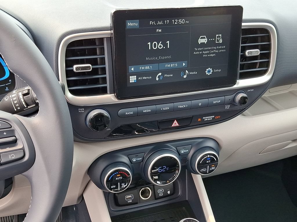 New 2026 Hyundai Venue SEL FWD image 12