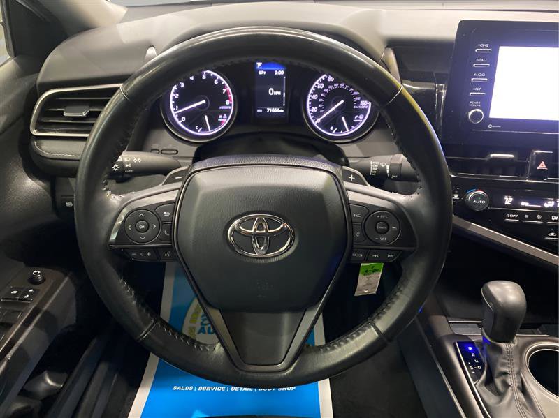 Used 2023 Toyota Camry SE image 11