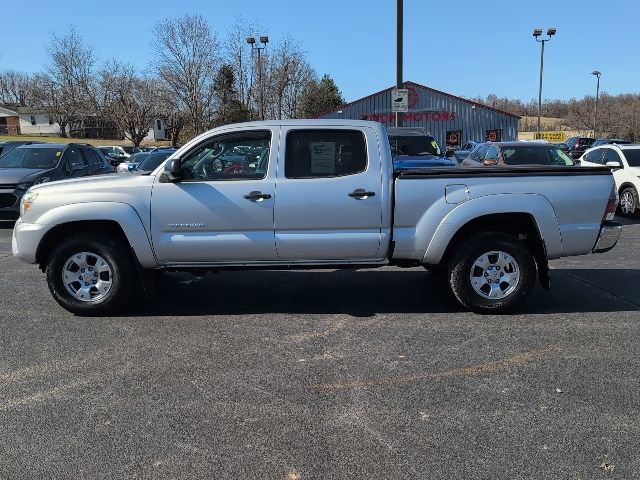 Used 2012 Toyota Tacoma 4x4 Double Cab w/ SR5 Pkg image 5