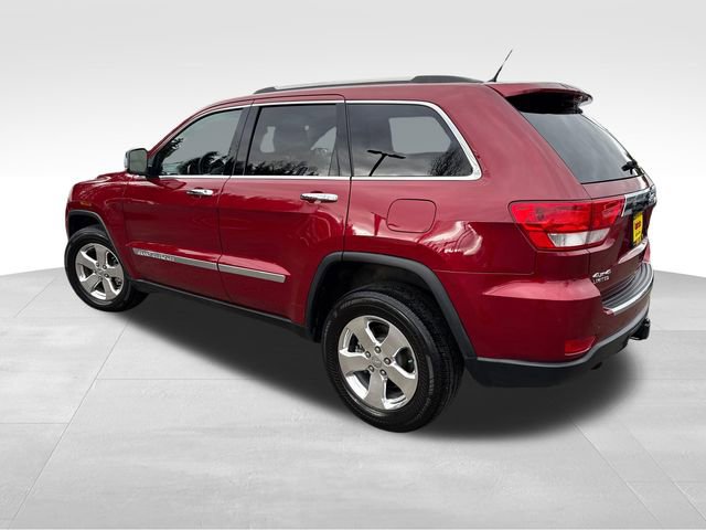 Used 2012 Jeep Grand Cherokee Limited w/ Trailer Tow Group IV image 5